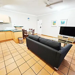 Royal Palm Cairns